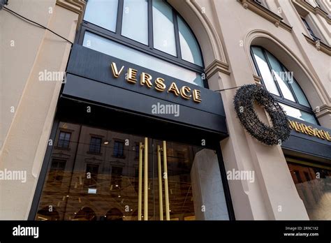 versace maximillianstr|Maximilianstrasse Munich: Luxury shopping and designer stores.